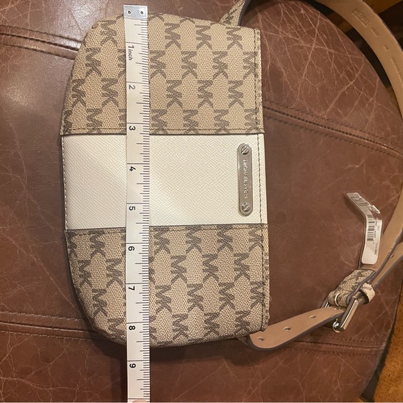 Tan/Brown Michael Kors Belt Bag/Fanny Pack - Picture 4 of 12